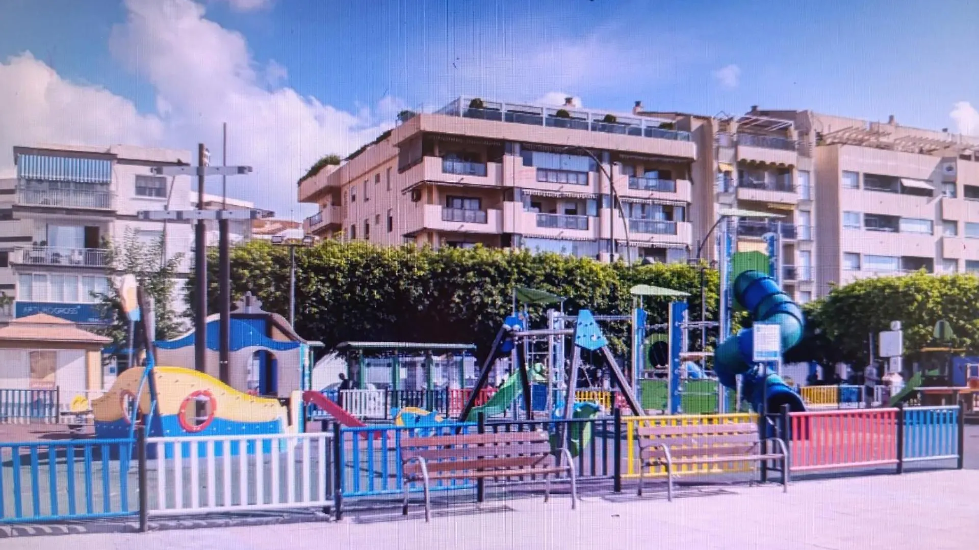 아파트 Apartamento Suite Frente Al Mar 린콘데라빅토리아 스페인