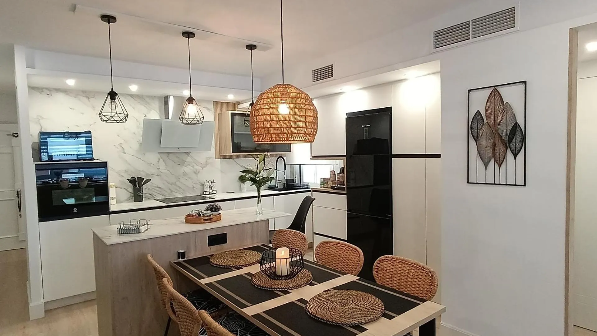 Apartamento Suite Frente Al Mar 린콘데라빅토리아 아파트