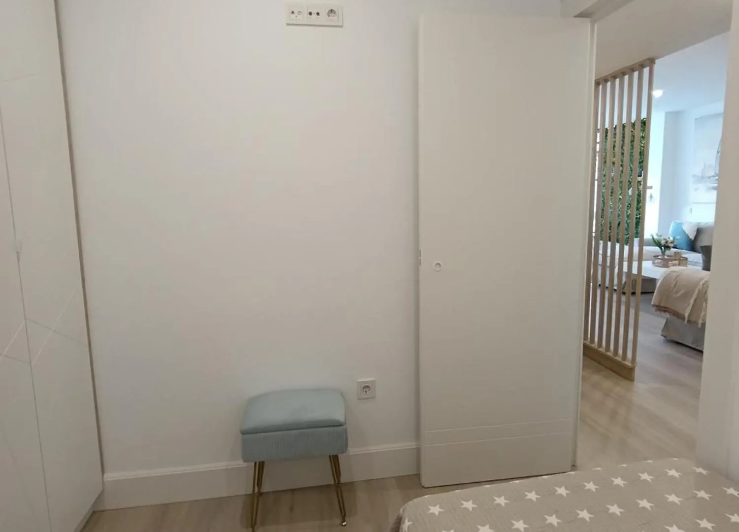 Apartment Apartamento Suite Frente Al Mar Rincon de la Victoria Spain