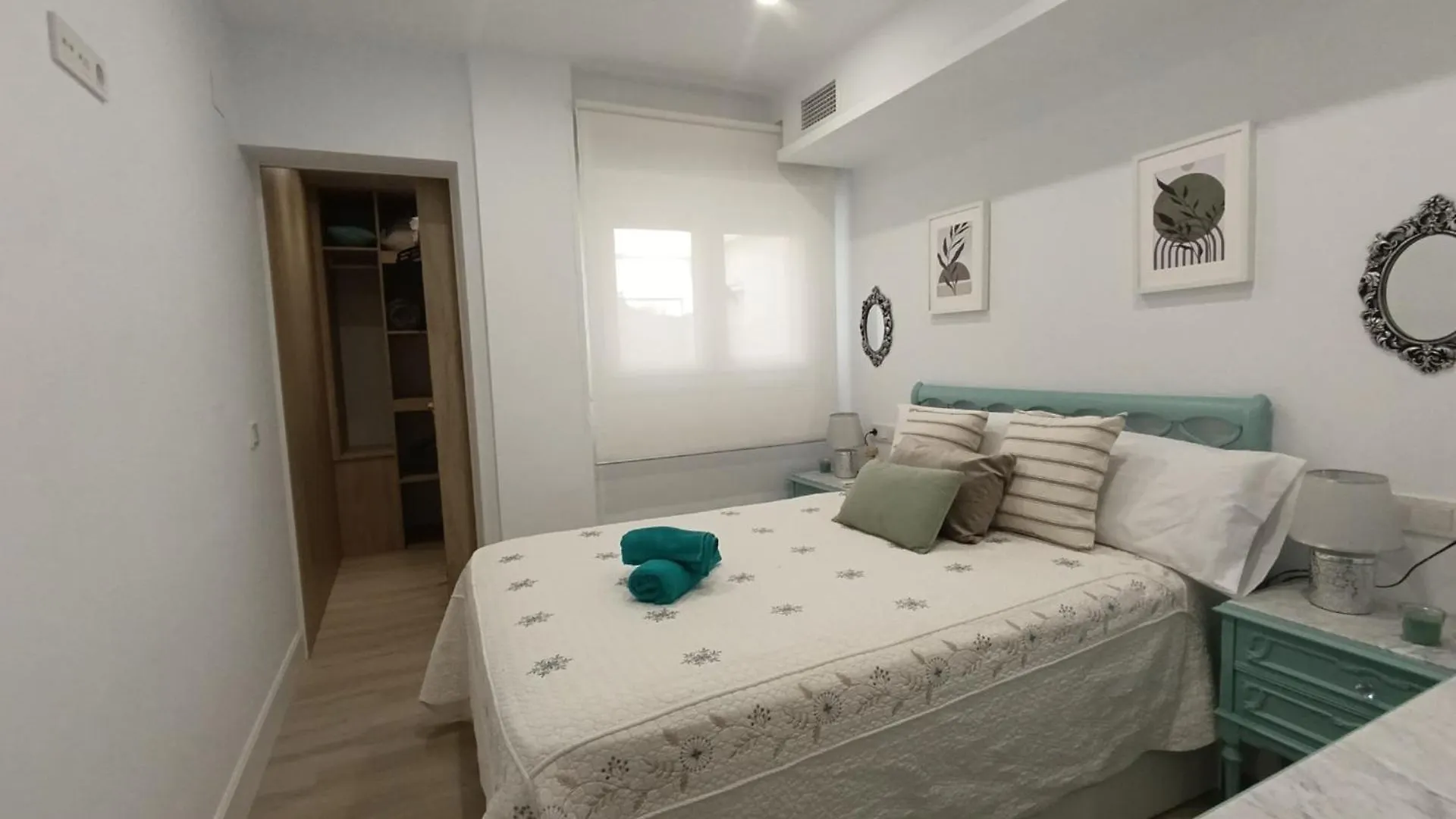Apartamento Suite Frente Al Mar Rincon de la Victoria Apartment